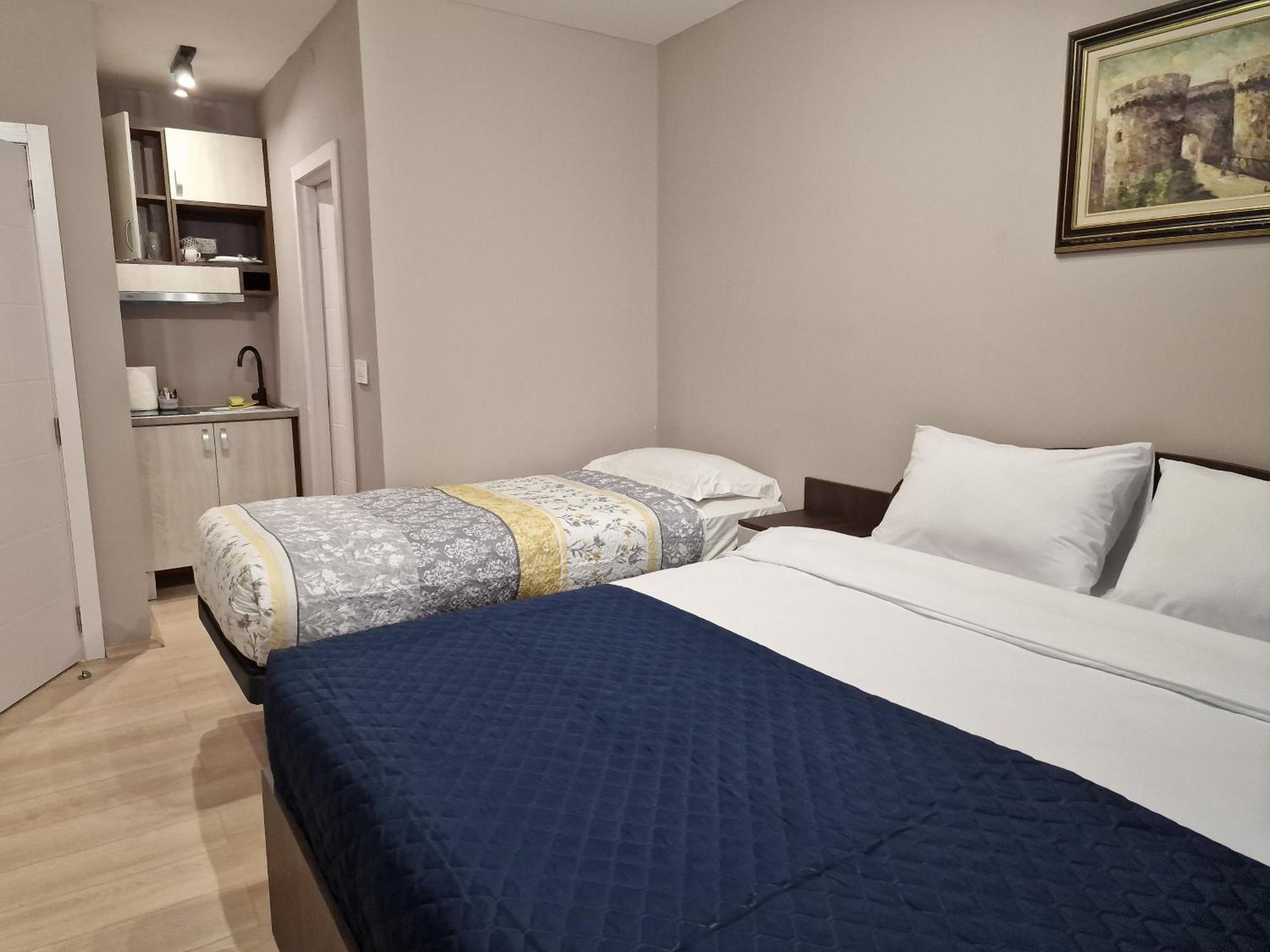 Center Prestige Apartments Белград Экстерьер фото